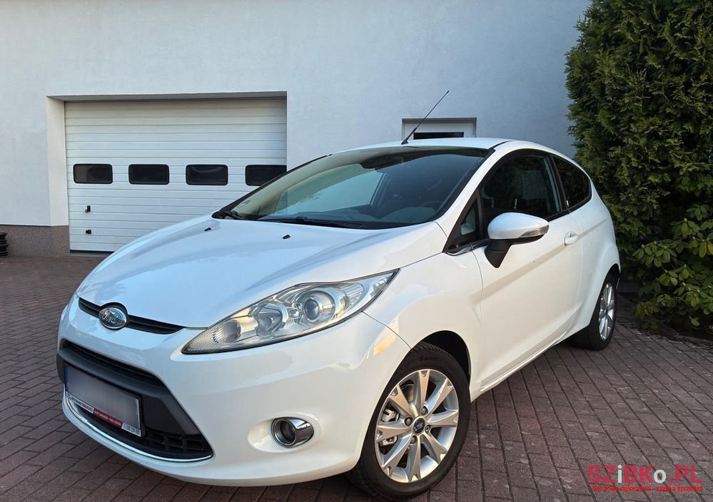 2009' Ford Fiesta 1.25 Titanium photo #3