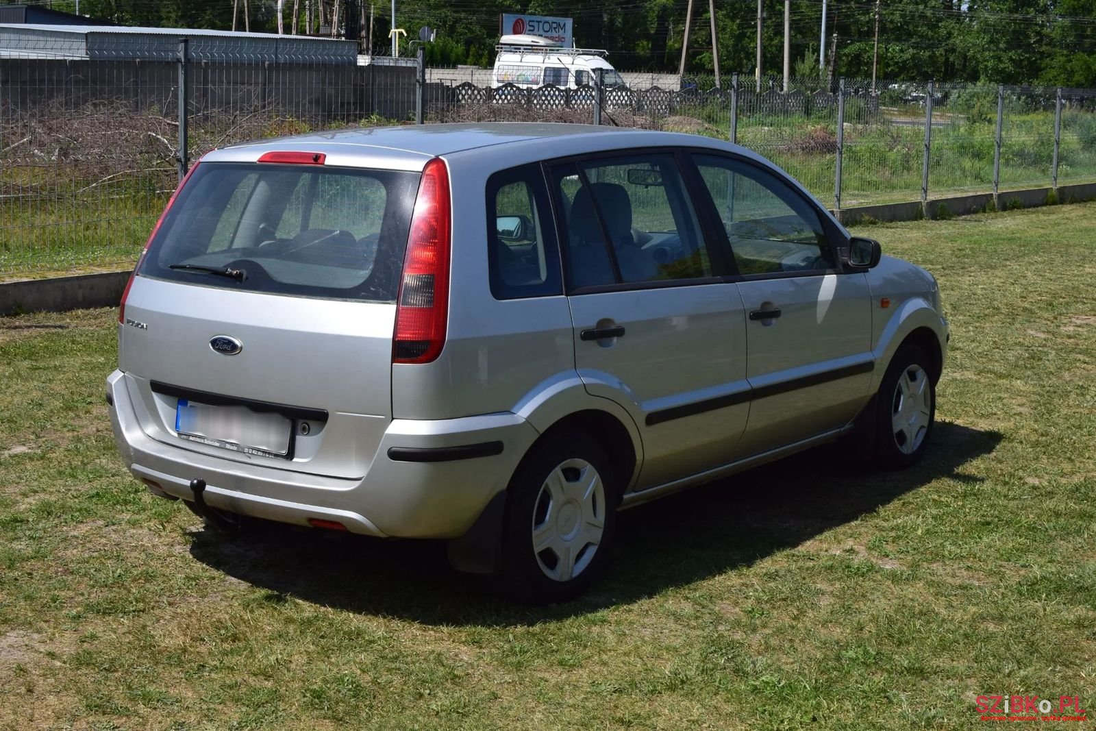 2003' Ford Fusion photo #5