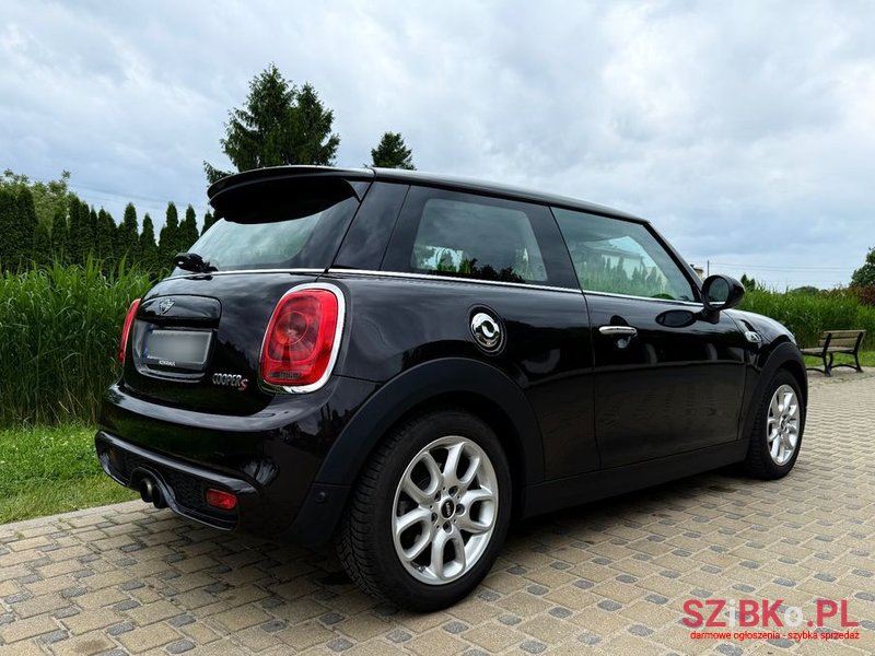 2015' MINI Cooper S Sport photo #3