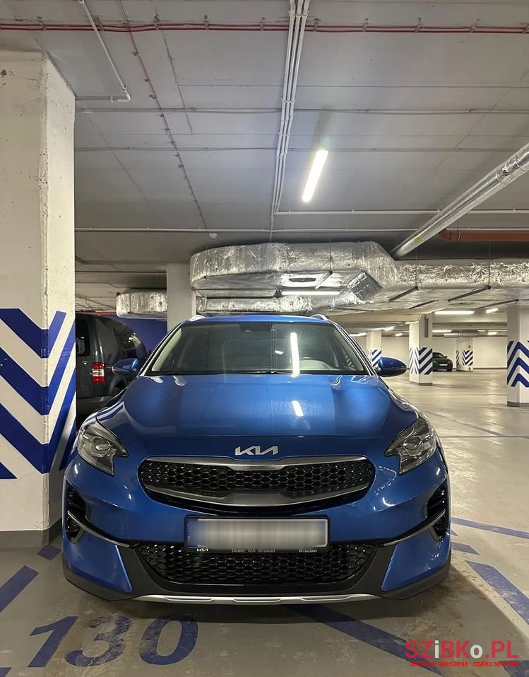 2022' Kia XCeed 1.5 T-Gdi L photo #3