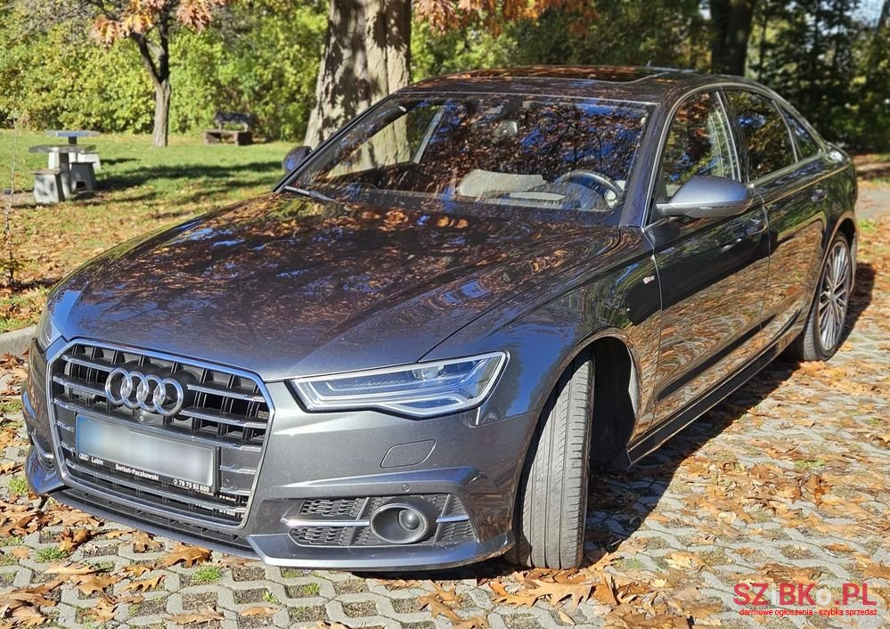 2017' Audi A6 Limousine photo #3