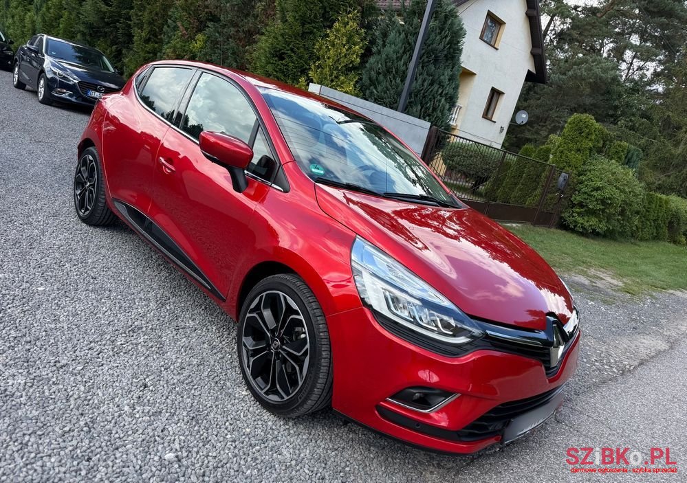 2019' Renault Clio photo #3