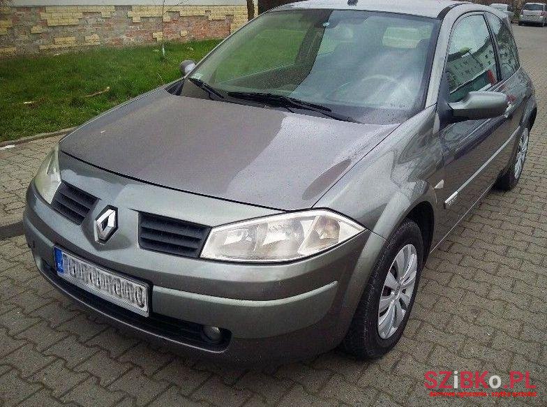 2003' Renault Megane photo #1