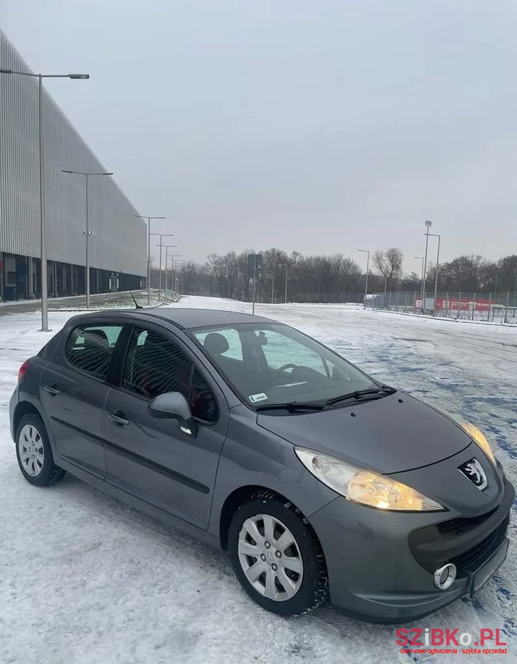 2008' Peugeot 207 1.4 Trendy photo #5