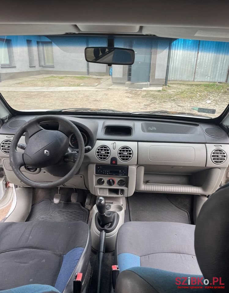 2008' Renault Kangoo photo #1