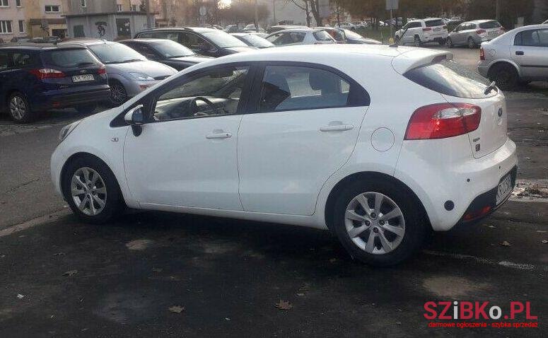 2014' Kia Rio photo #1