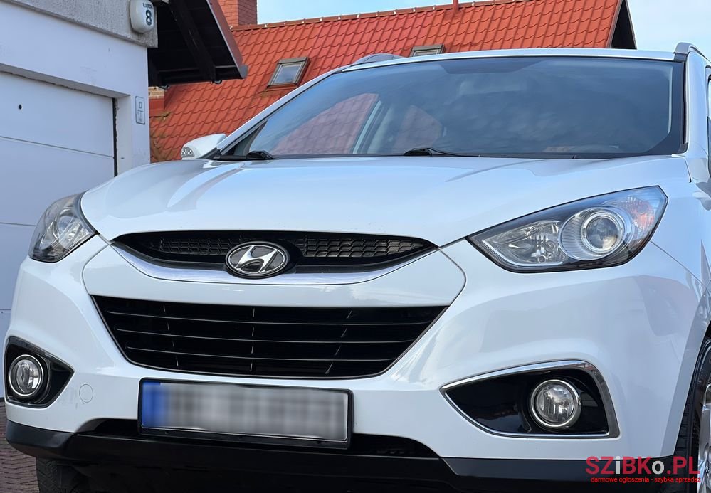 2011' Hyundai ix35 2.0 4Wd Premium photo #3