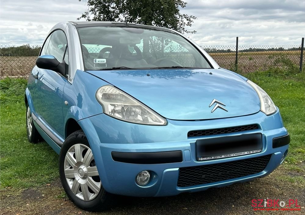2004' Citroen C3 Pluriel 1.4I photo #1