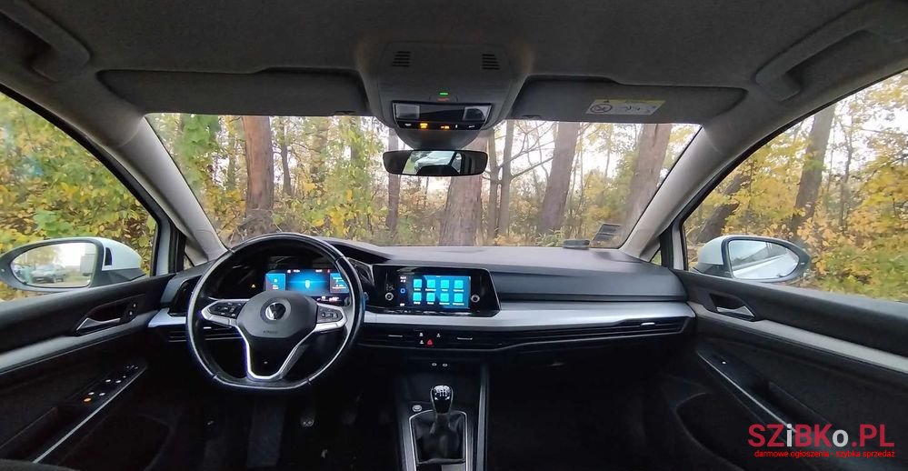 2020' Volkswagen Golf photo #4