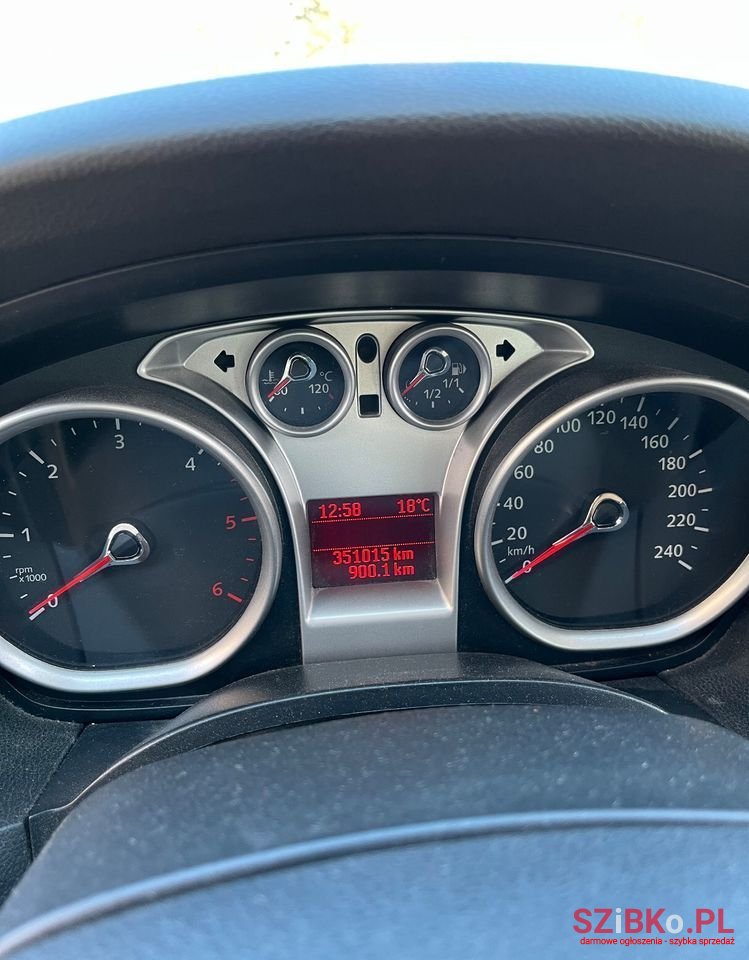 2009' Ford Focus photo #6