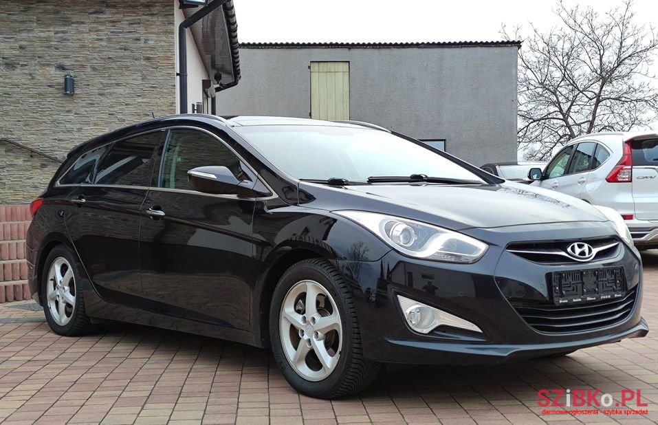 2011' Hyundai i40 photo #3