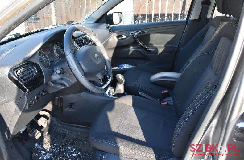 2014' Peugeot 301 photo #1