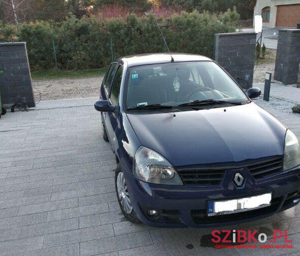 2007' Renault Thalia photo #1