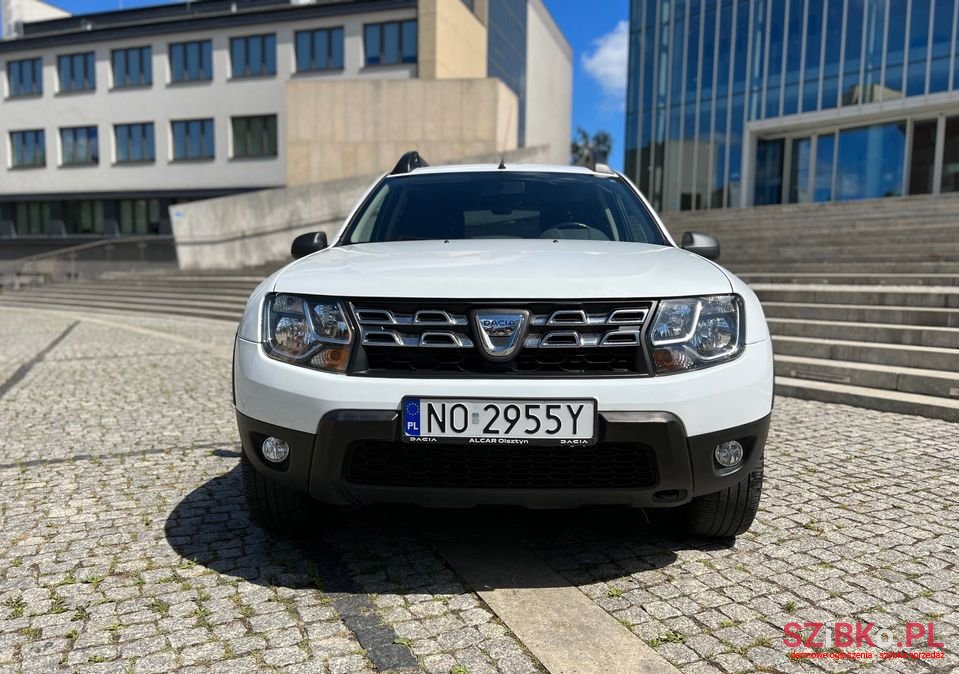 2015' Dacia Duster photo #2
