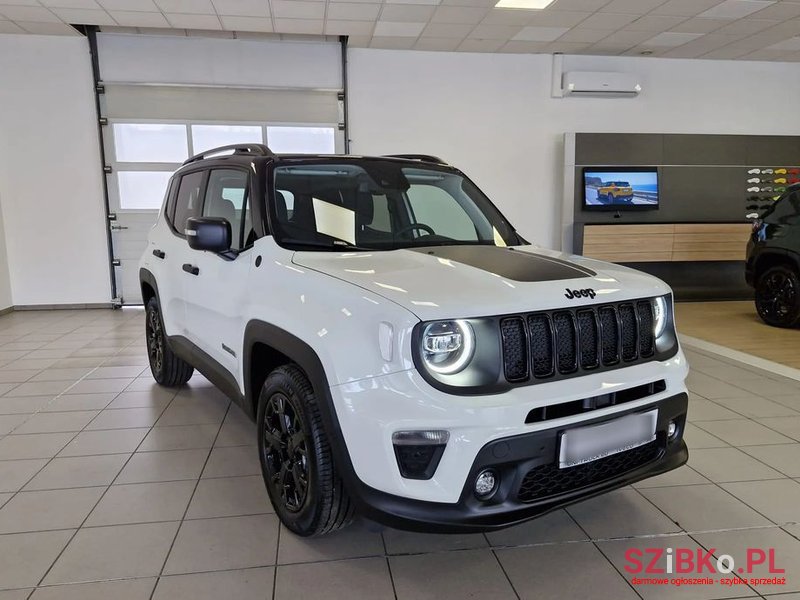 2024' Jeep Renegade photo #1