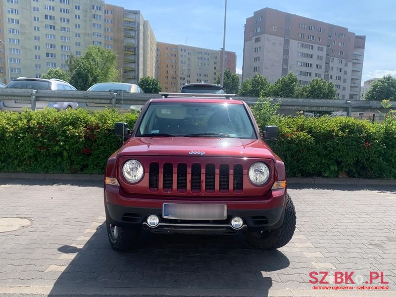 2017' Jeep Patriot photo #3