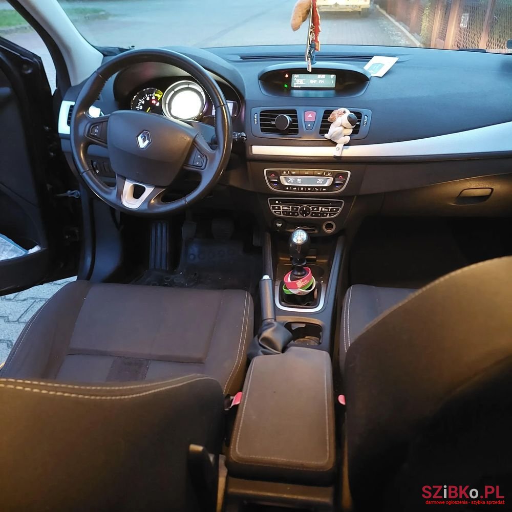 2009' Renault Megane photo #4