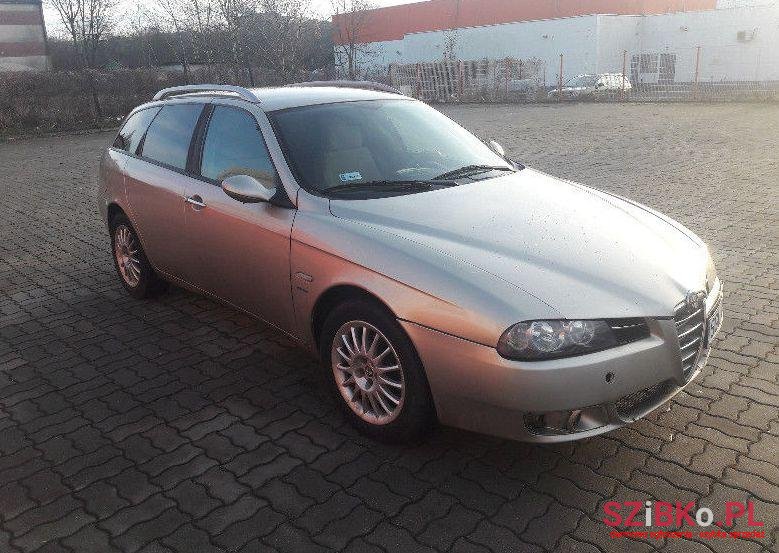 2004' Alfa Romeo photo #1