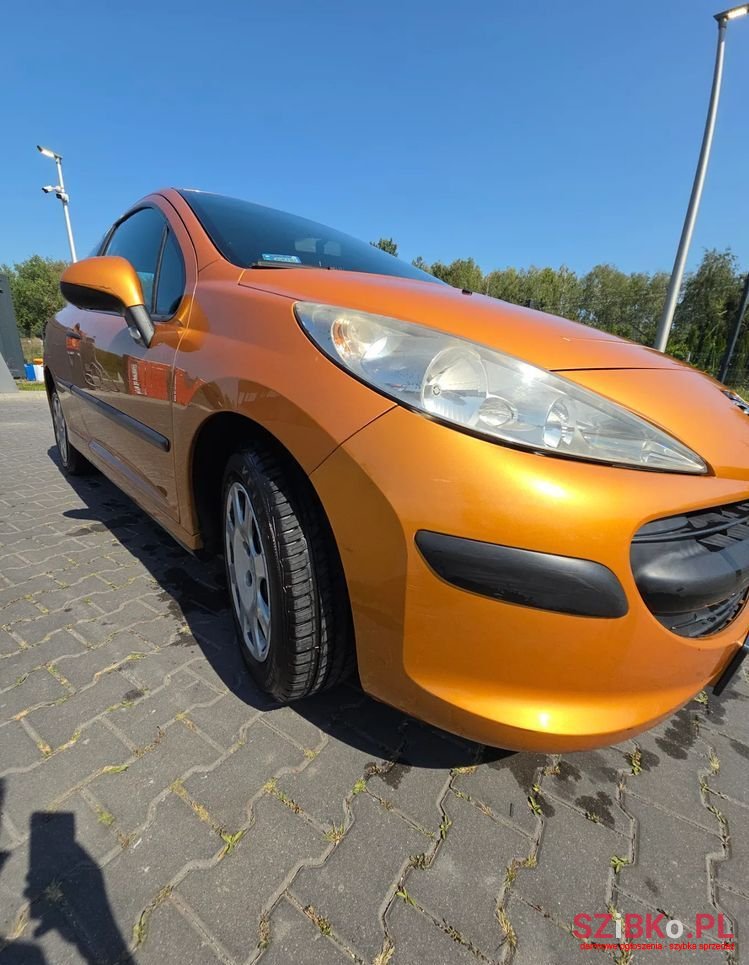 2007' Peugeot 207 1.4 16V Presence photo #4