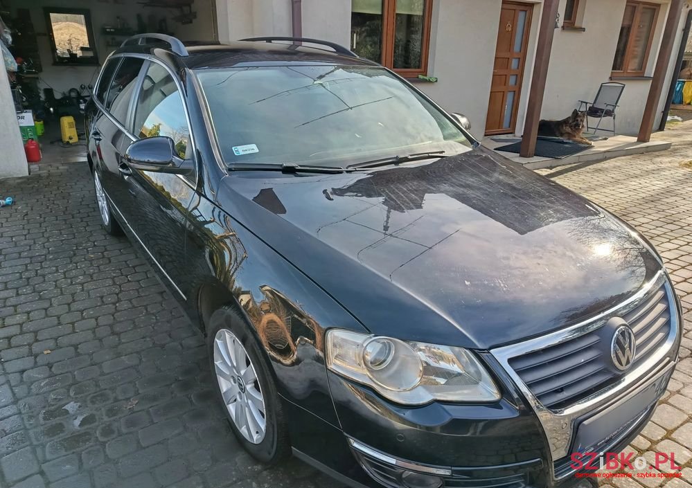 2006' Volkswagen Passat photo #3