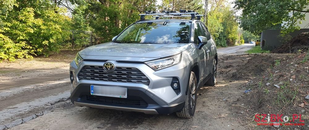 2022' Toyota RAV4 photo #4