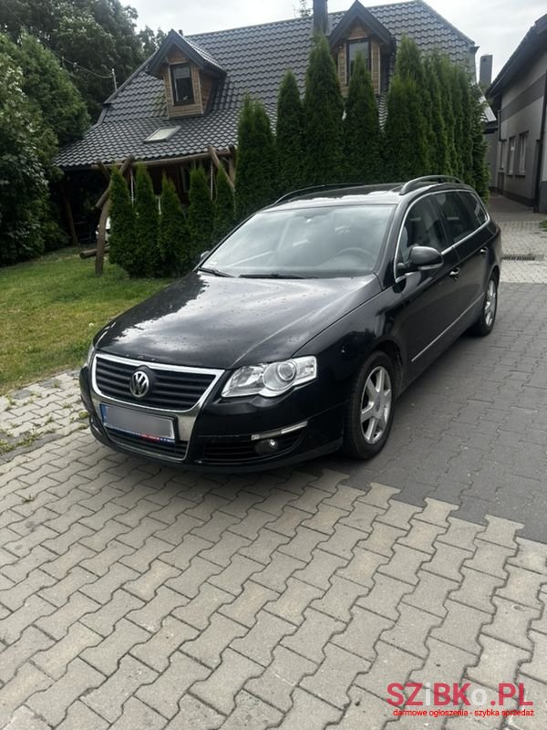 2007' Volkswagen Passat photo #1