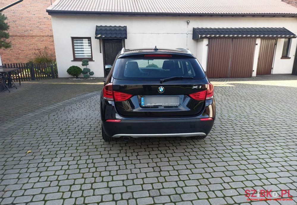 2010' BMW X1 Sdrive18D photo #6