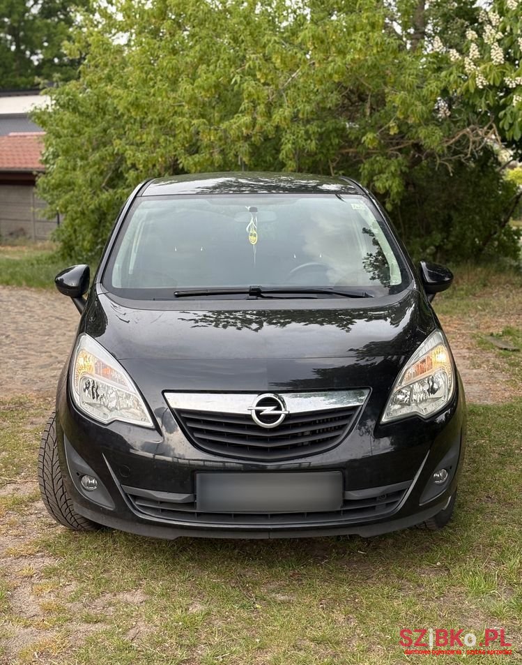 2011' Opel Meriva photo #2