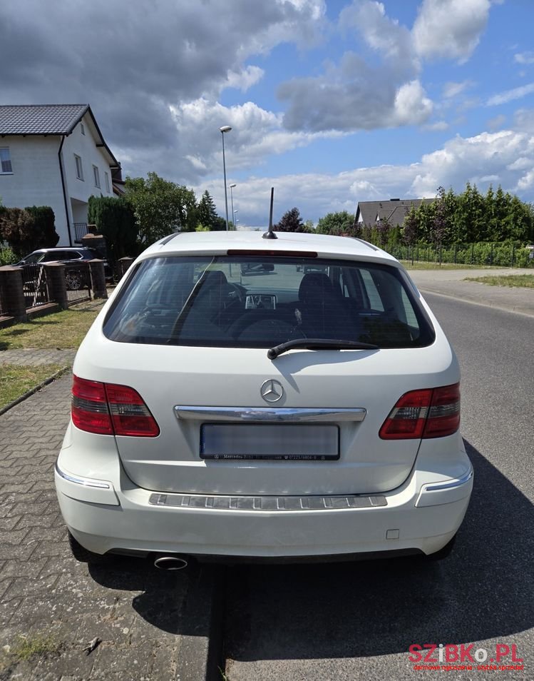 2010' Mercedes-Benz B-Class photo #6