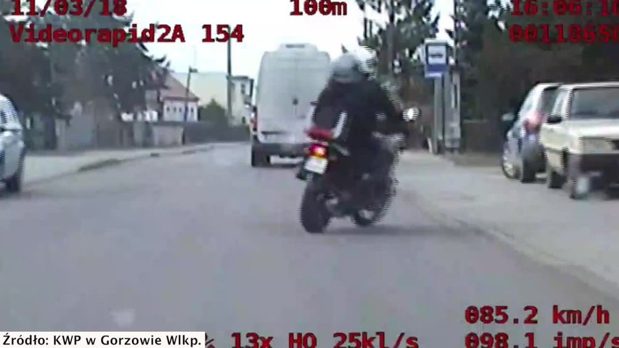 Kradzionym motocyklem pędził przez miasto 185 km/h