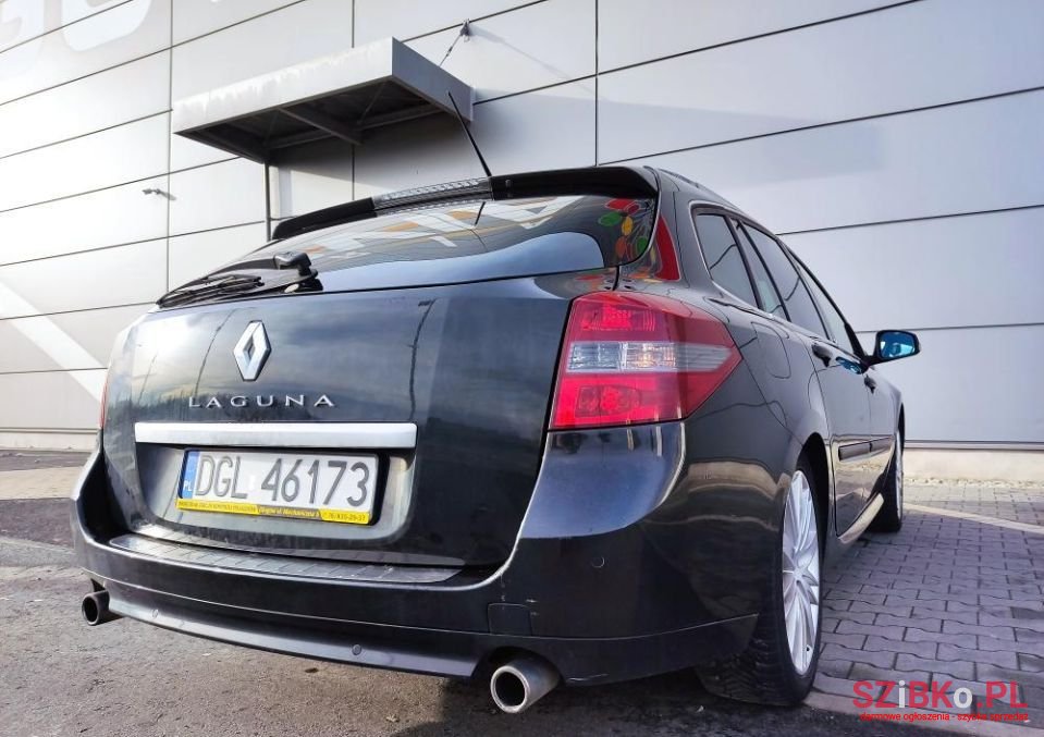 2008' Renault Laguna photo #4