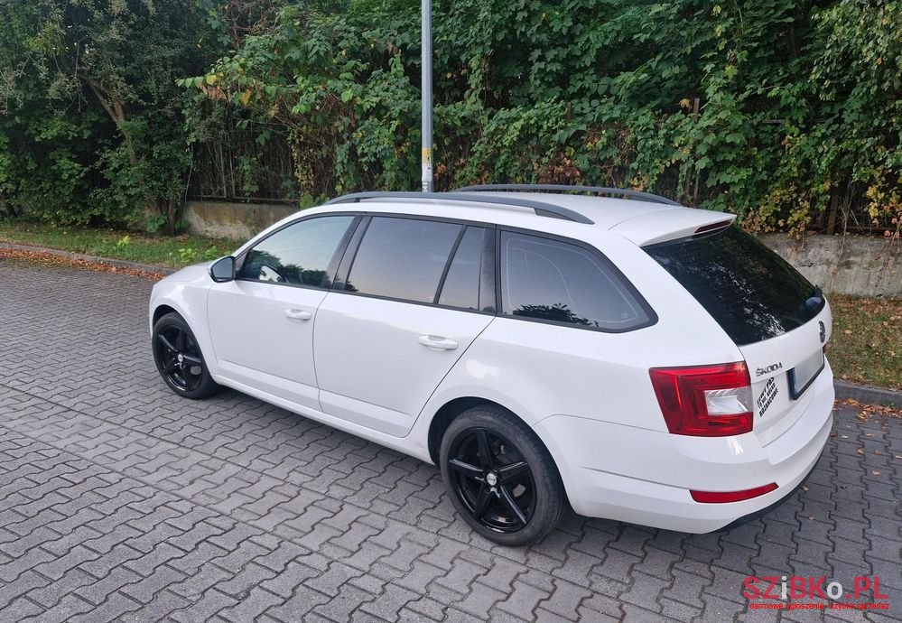 2015' Skoda Octavia photo #4