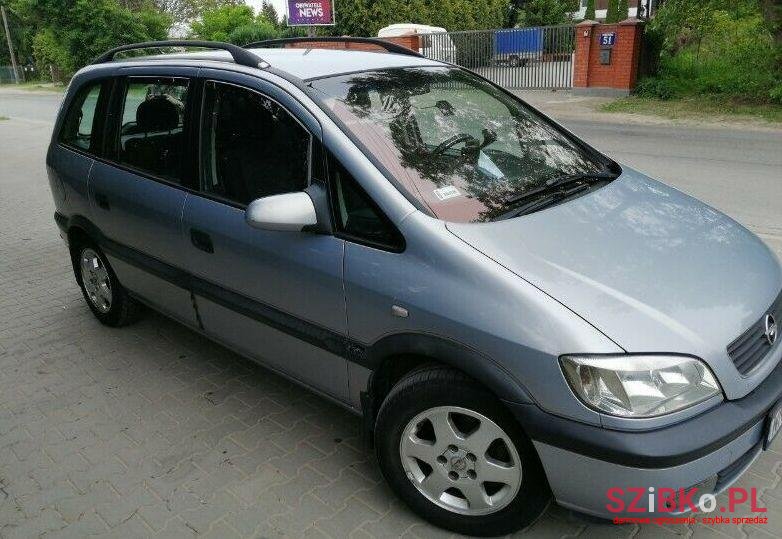 2000' Opel Zafira photo #1