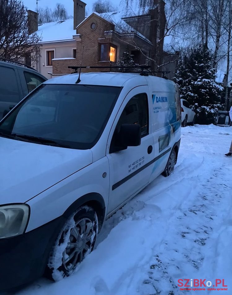 2002' Opel Combo photo #4