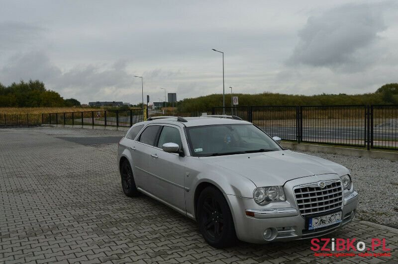 2005' Chrysler 300C photo #3