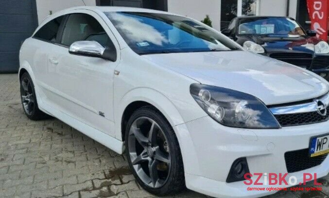 2009' Opel Astra photo #1