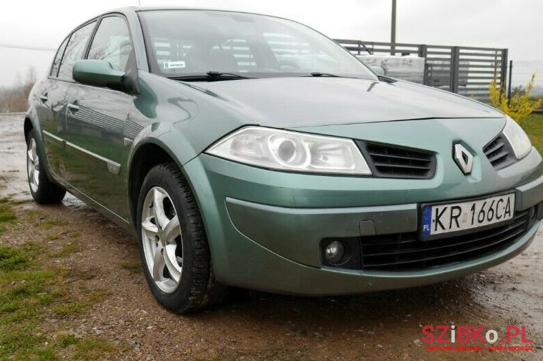 2006' Renault Megane photo #1