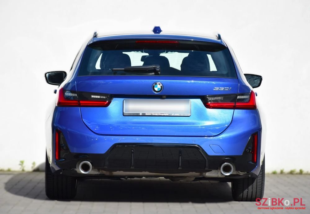 2024' BMW 3 Series photo #5