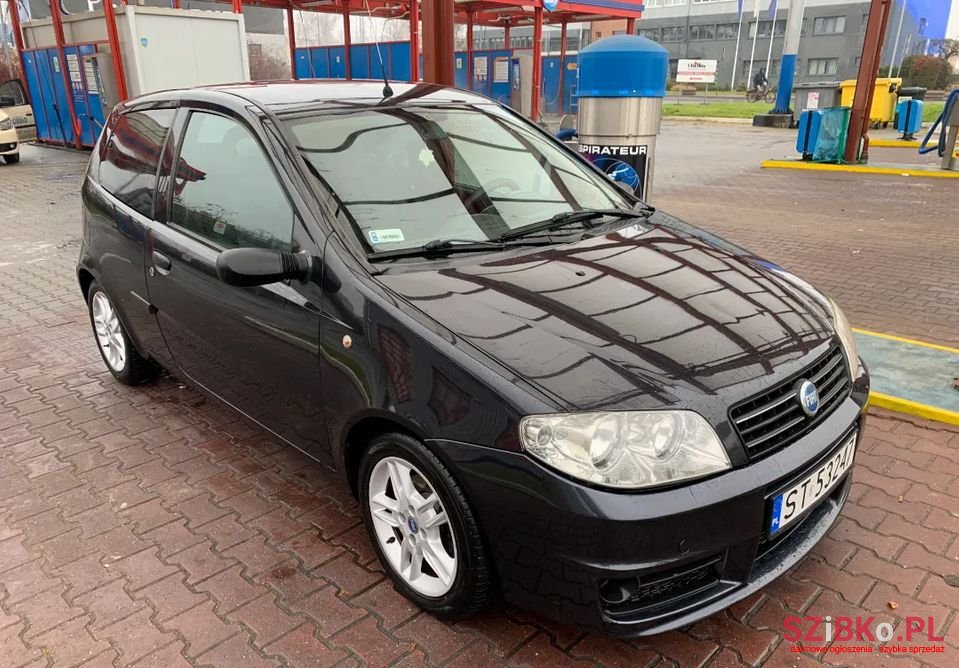 2004' Fiat Punto photo #4