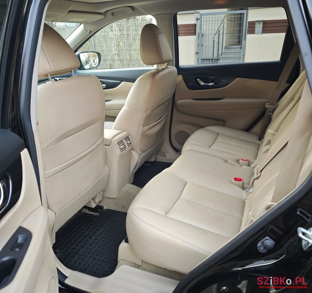 2015' Nissan X-Trail photo #2