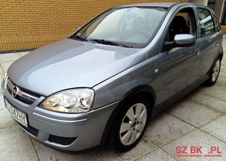 2004' Opel Corsa photo #2