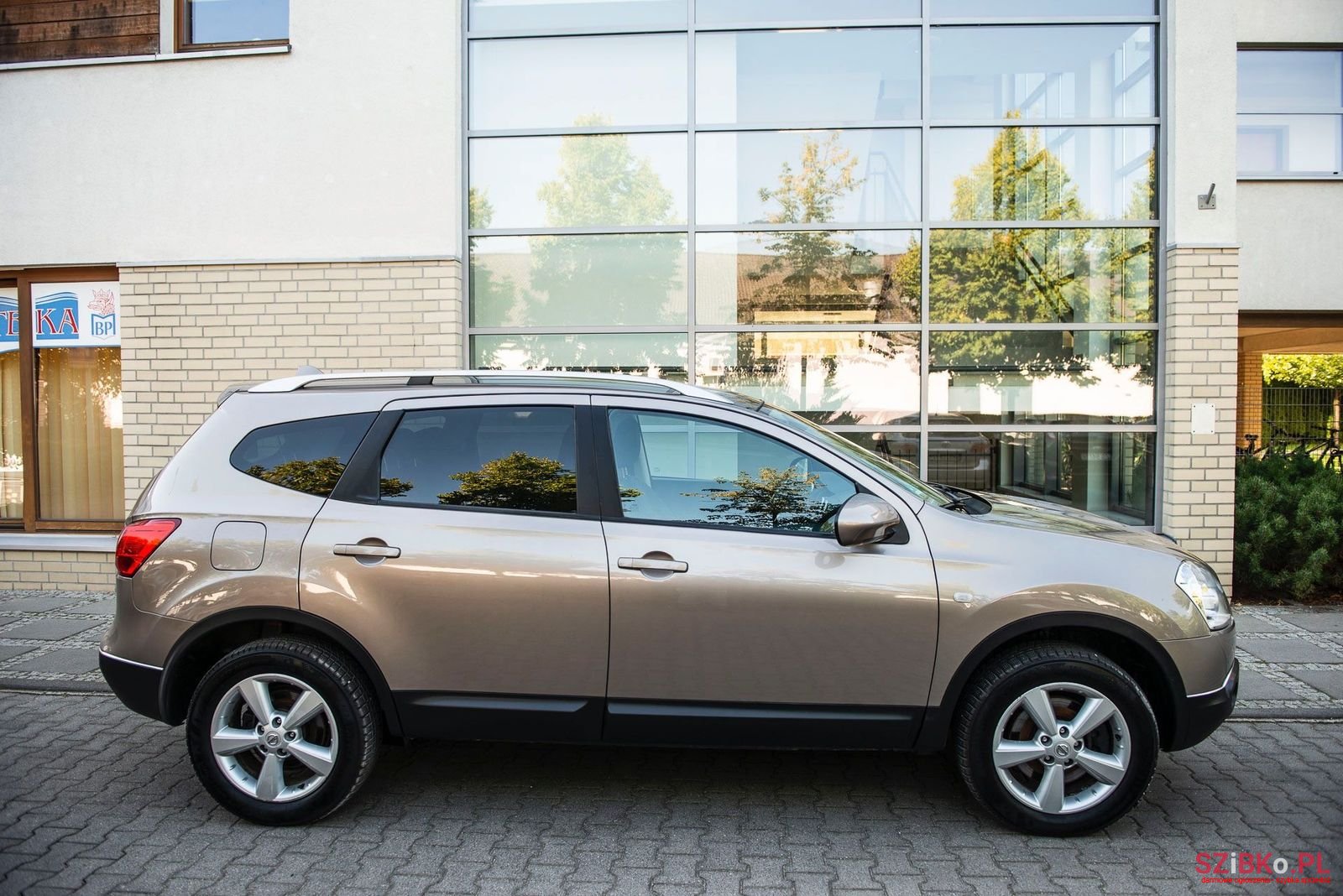 2009' Nissan Qashqai photo #3