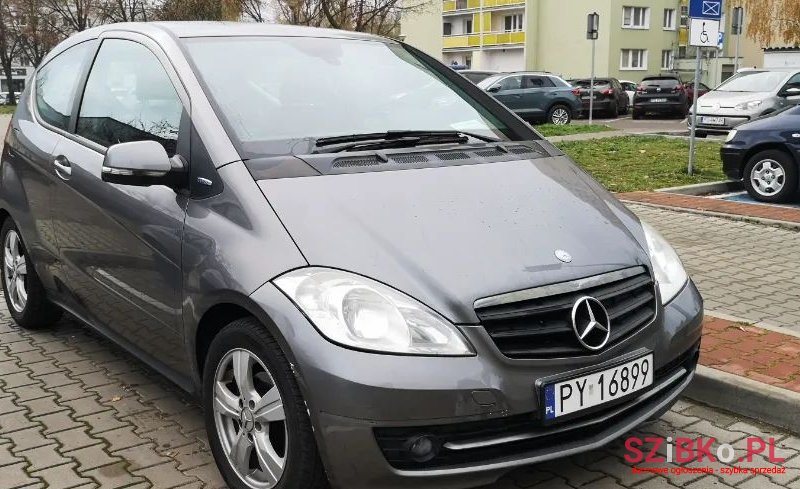 2010' Mercedes-Benz Klasa A photo #1