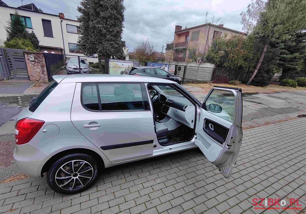 2007' Skoda Fabia 1.2 12V Ambition photo #4