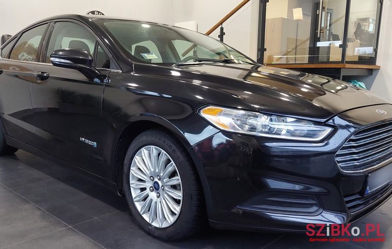 2015' Ford Mondeo photo #6