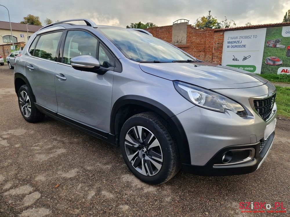 2019' Peugeot 2008 photo #5