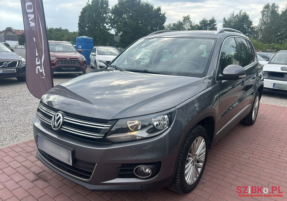 2014' Volkswagen Tiguan photo #2