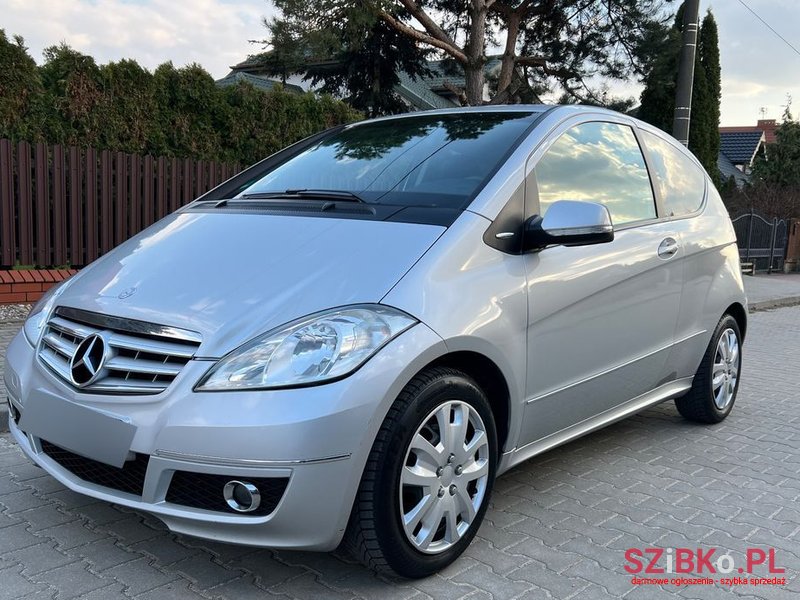 2009' Mercedes-Benz A-Class 200 Cdi Avantgarde photo #2