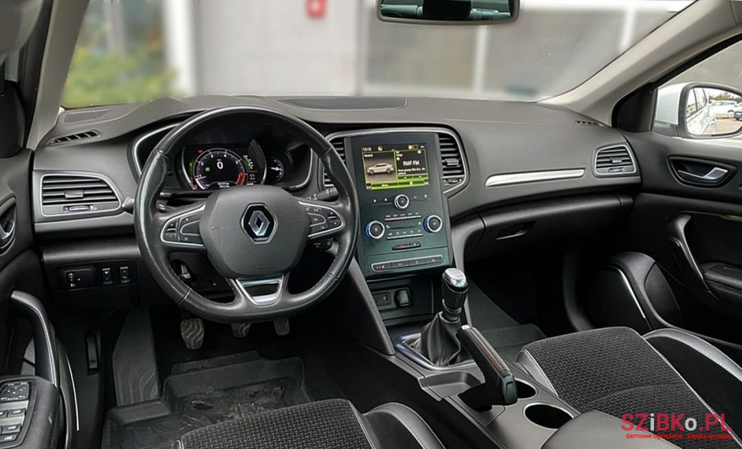 2020' Renault Megane photo #6