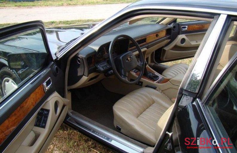 1992' Jaguar xj40 photo #2
